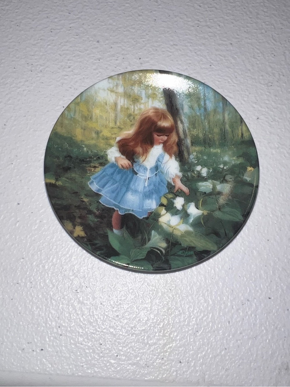 Blue Dress Girl Wall Plaque - Home Wall Decor